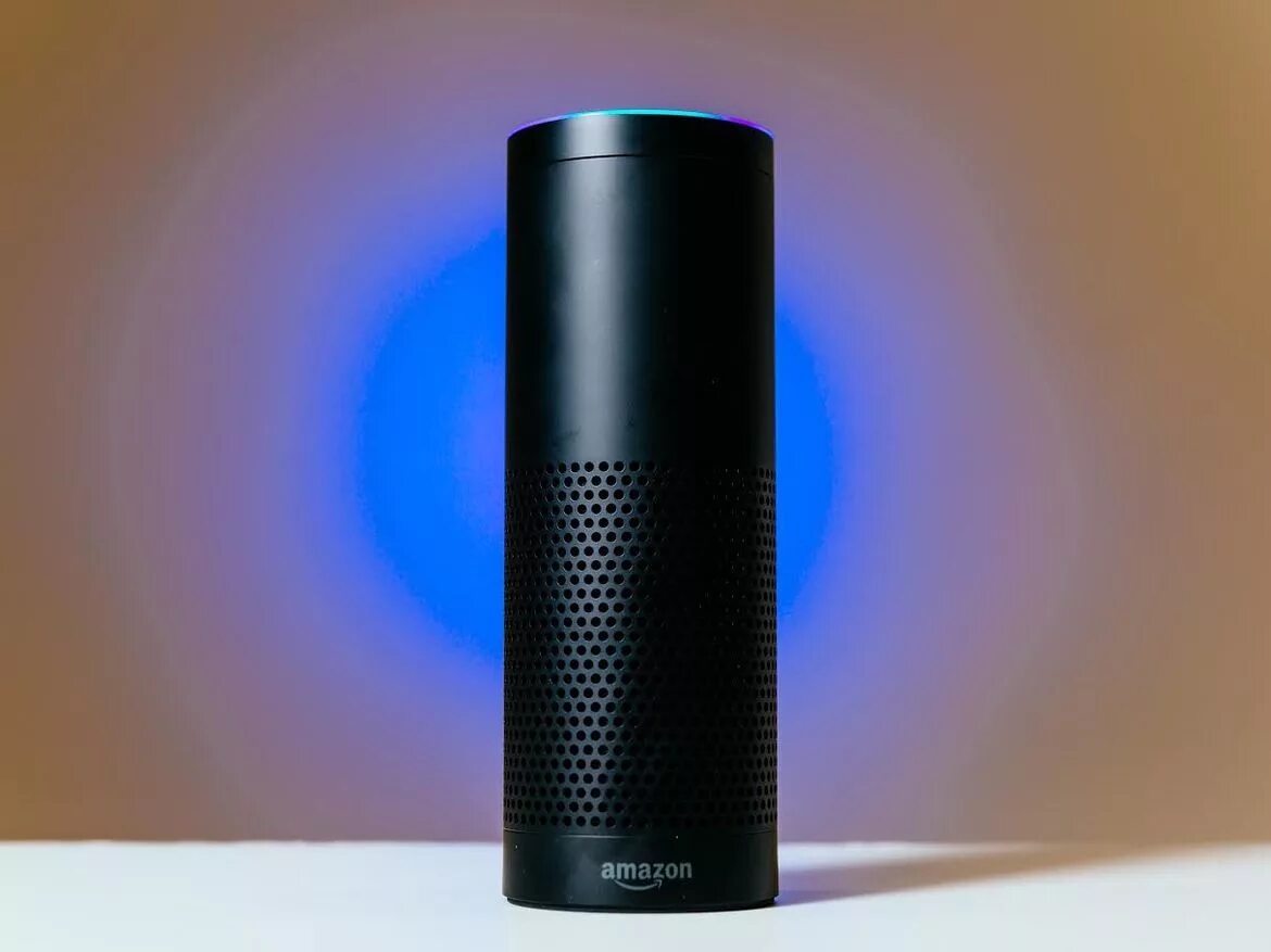 Колонка Амазон Алекса. Amazon Echo 2014. Умная колонка Alexa Echo. Alexa голосовой помощник.