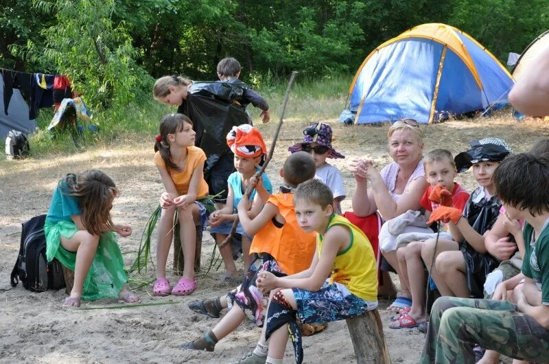 лагерь на речке