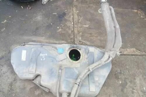 Топливный бак опель вектра а 1991. Топливный бак опель вектра б 1993. Топливный бак опель вектра б 1. Топливный бак опель вектра б 1. Opel zafira 2008 бак топливный.