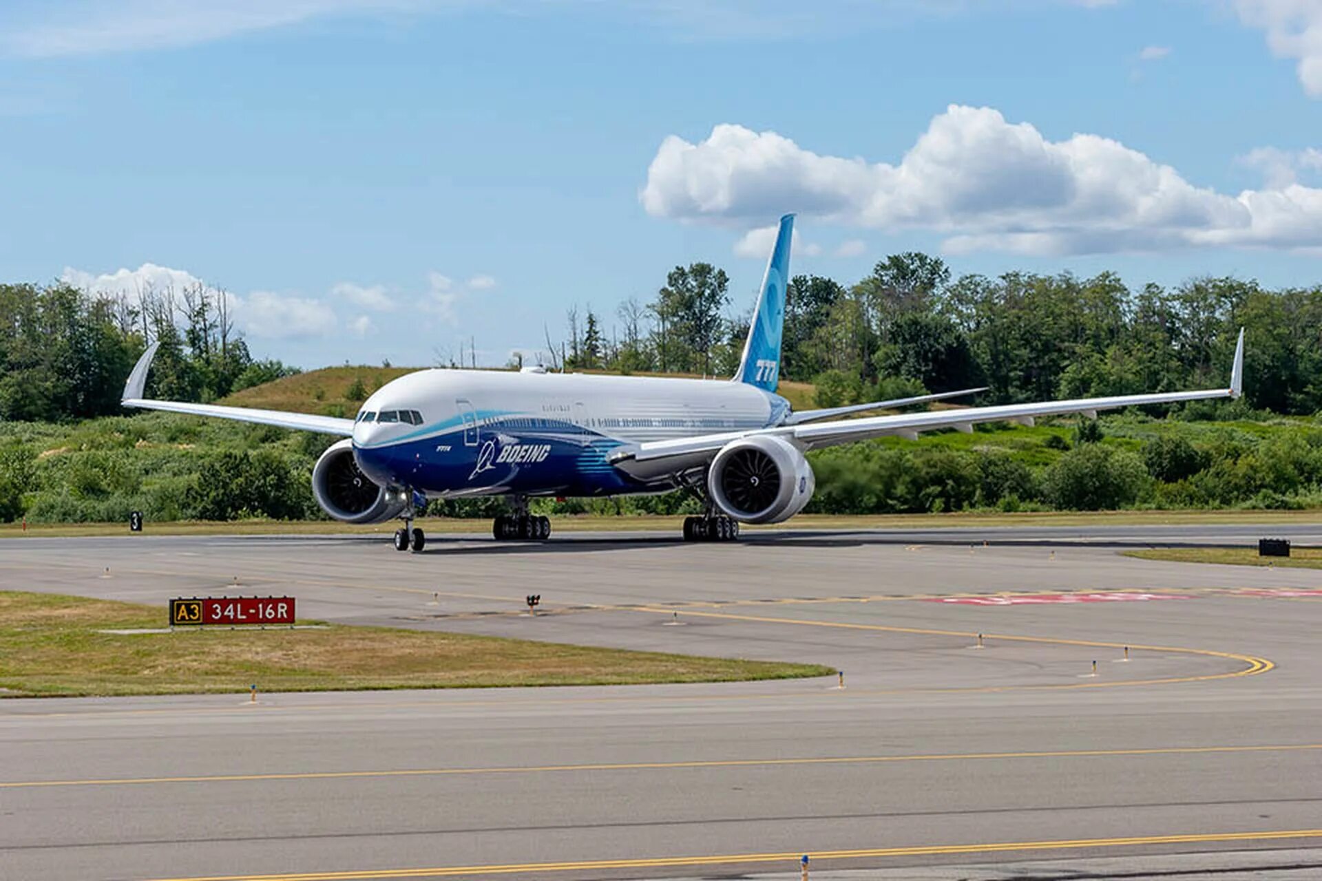 B777-9x. Самолет Боинг 777. Широкофюзеляжный самолет Боинг 777. Боинг 777x. Boeing 777 рейс