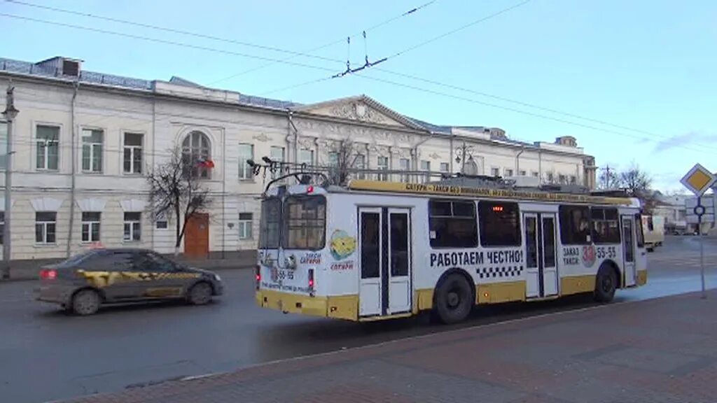 В чем суть троллейбуса. 10 Троллейбус во Владимире. Новые троллейбусы во Владимире. Первомайский троллейбус Владимира.