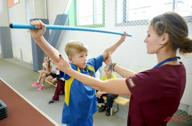 Тестирование ребенка на виды спорта. Спортивный отбор детей. Детские спортивные центры. Спортивный отбор одаренных детей. Одаренность детей в спорте.