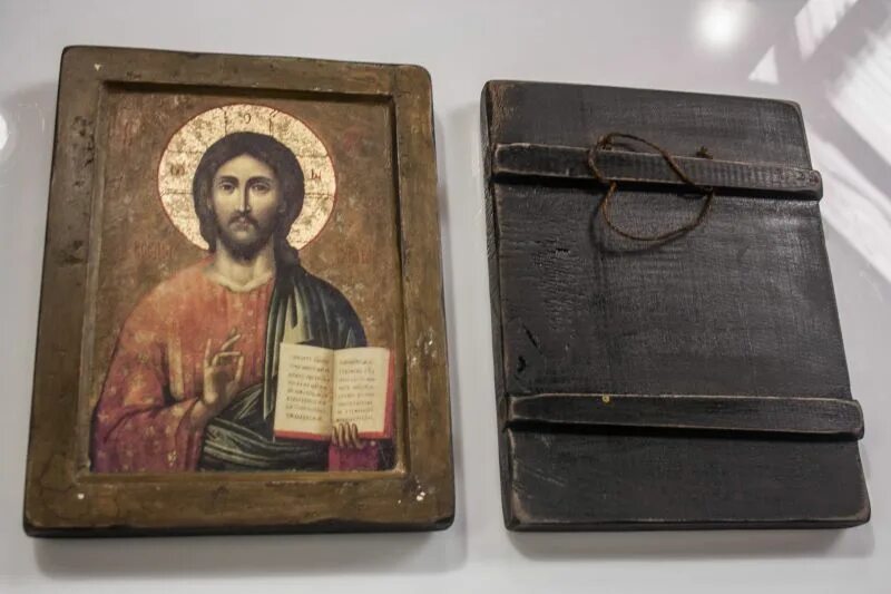 старинные иконы 18-19 века богоматери. икона николай можайский 18 век дерево складень север. складень 17 века трехстворчатый. иконы на на досках век. иконы на на досках век.