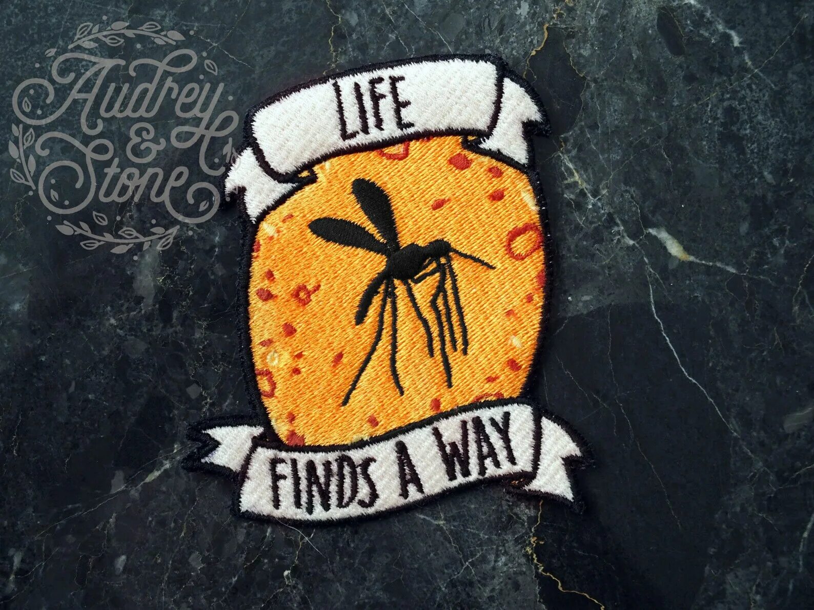 Life finds a way. Картинки правды жизни для патча. Life Patch. Jurassic butts. Life Patch Dynamic.