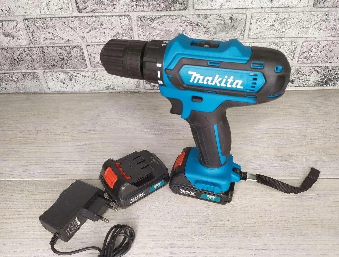 Шуруповерт макита 18 вольт. Шуруповерт makita 18v. макита шуруповерт 18v. макита шуруповерт аккумуляторный 18 вольт. ударный шуруповерт макита 18 вольт.