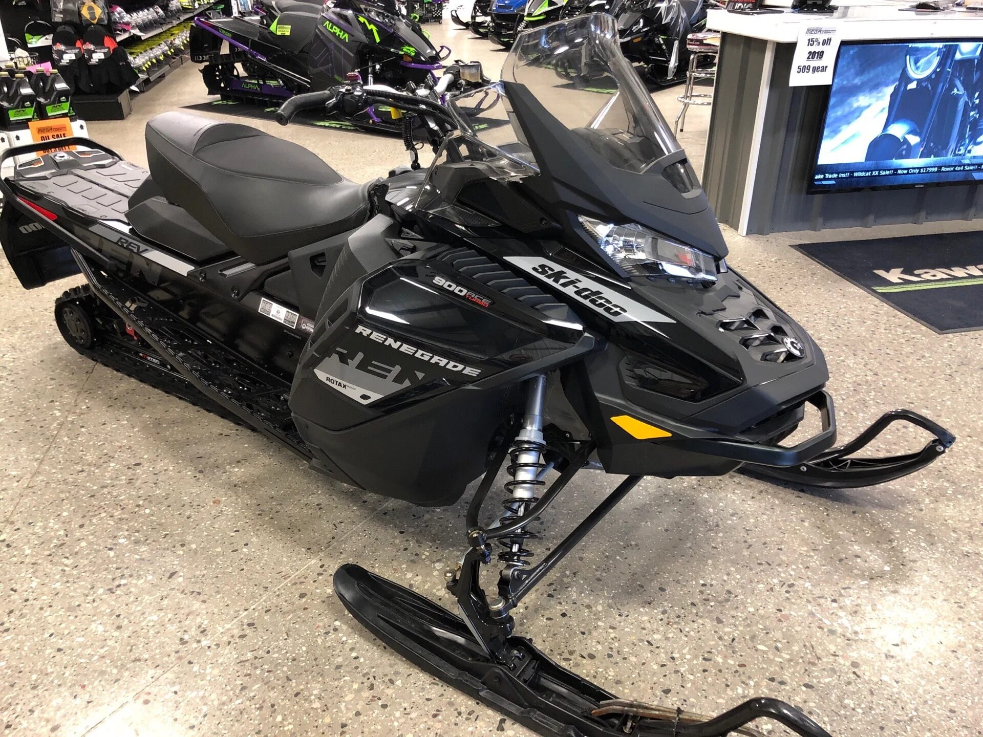 Doo renegade. Арктик кэт zr 7000. ренегат 1200 снегоход. ski doo. ренегат ski doo 2014 длина гусеницы.