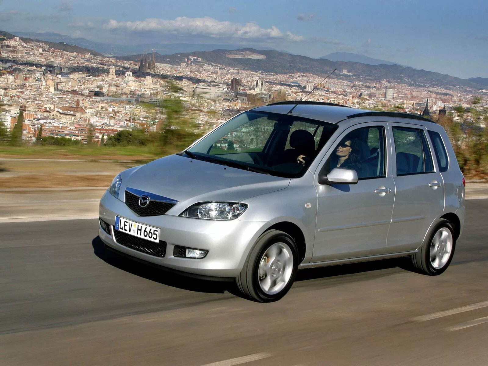 Мазда 2 2004 зелёный. Мазда 2 2011. Мазда 2 1996. Mazda 2 hatchback. Мазда 2 2000.