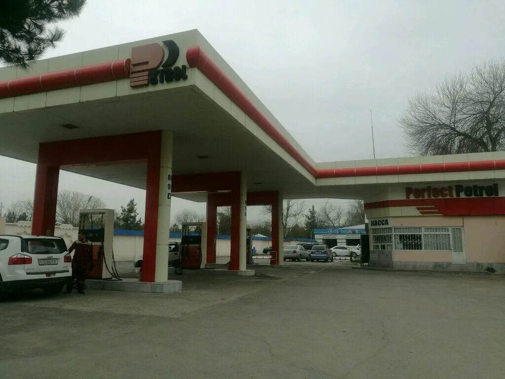 Заправки ташкент. АЗС Мисс петрол Ташкент. Мустанг Petrol заправка Ташкент. АЗС пропан Узбекистан. Ташкент район Карасарай.