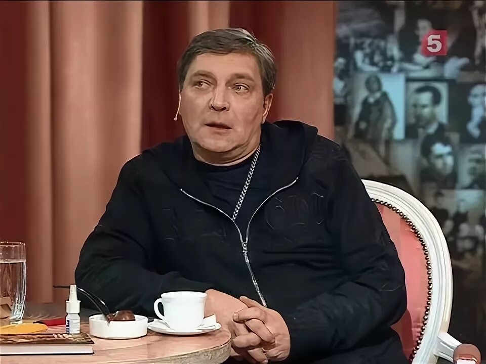 Невзоров вечерний экстракт. Невзоров в студии. невзоров ургант. студия невзорова.