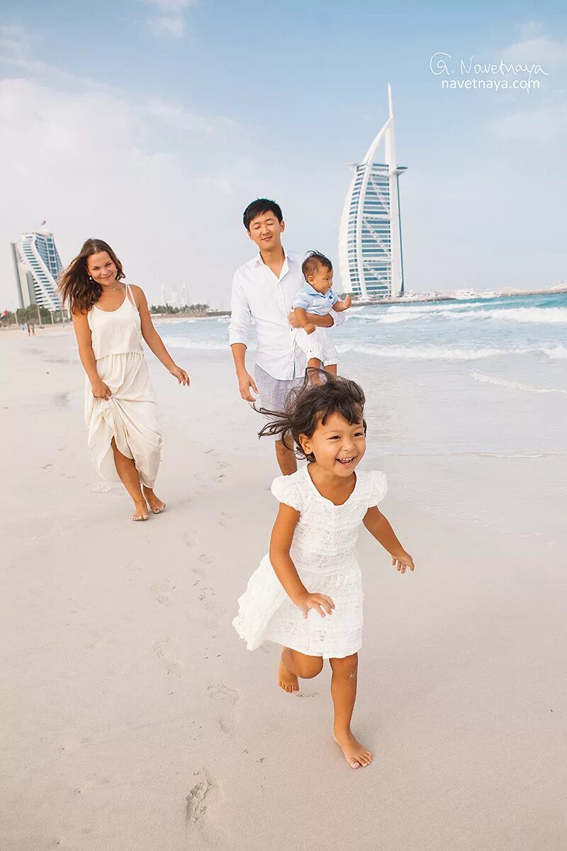 Семья в оаэ. Семья оаэ. Дети шейха абу даби. Семья в оаэ. Семья в арабских эмиратах.