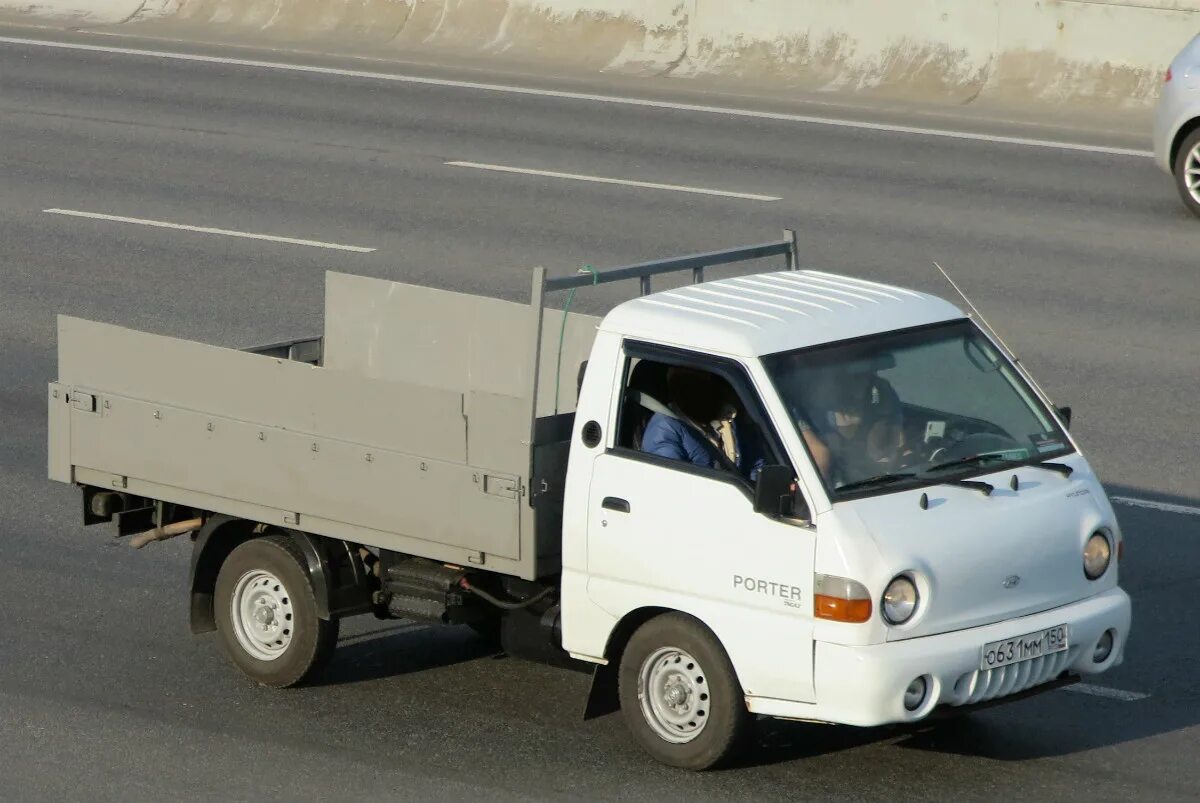 Hyundai Porter Hyundai Porter. Хендай Портер 1. Hyundai Porter 2005 бортовой. Hyundai Porter 2002. Что такое портер