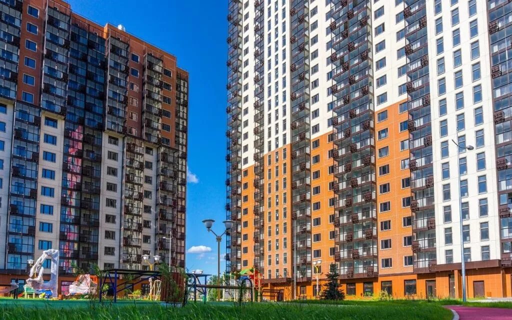 Жк позитив родниковая. Новостройки киевское шоссе. Новостройки киевское шоссе. Жк позитив румянцево. Рендеры новостроек москвы.