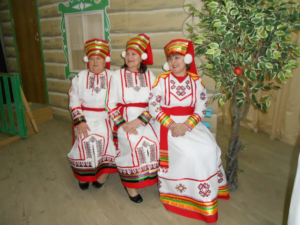 национальный костюм википедия. польский национальный костюм. шокша мокша эрзя. национальный костюм кашубов. польша национальная одежда панов.