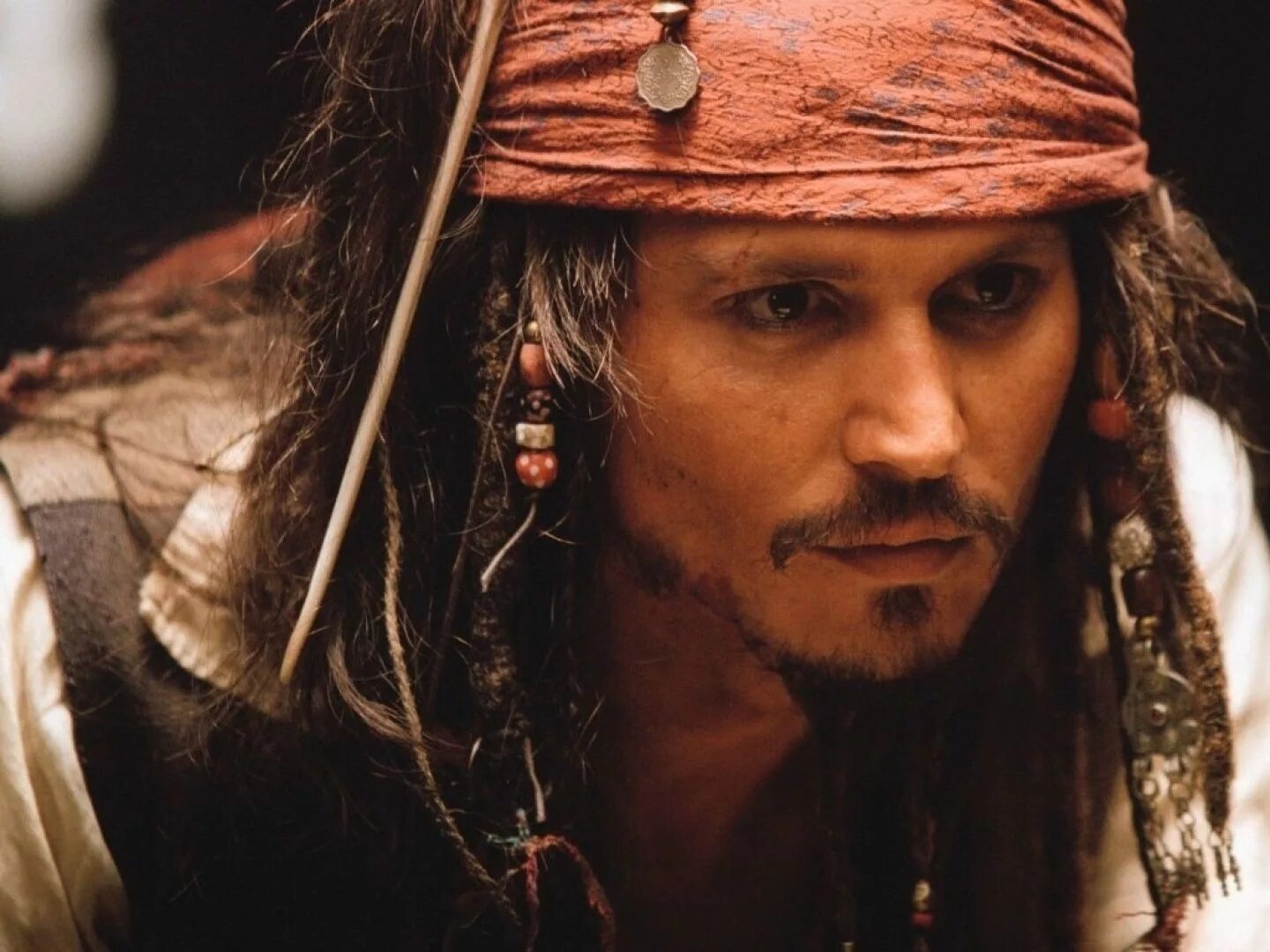 пират джек воробей актер. джонни деппджек воробй. джонни депп. джонни депп в роли джека воробья. джонни депп в роли джека вороб.