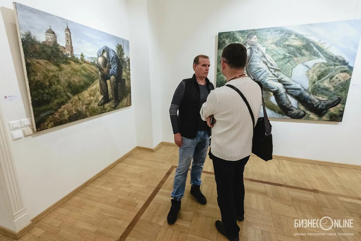 красные ворота выставка. союз художников саратова красные ворота. саранск музей эрьзи картины. фотовыставка казань. красные ворота выставка.