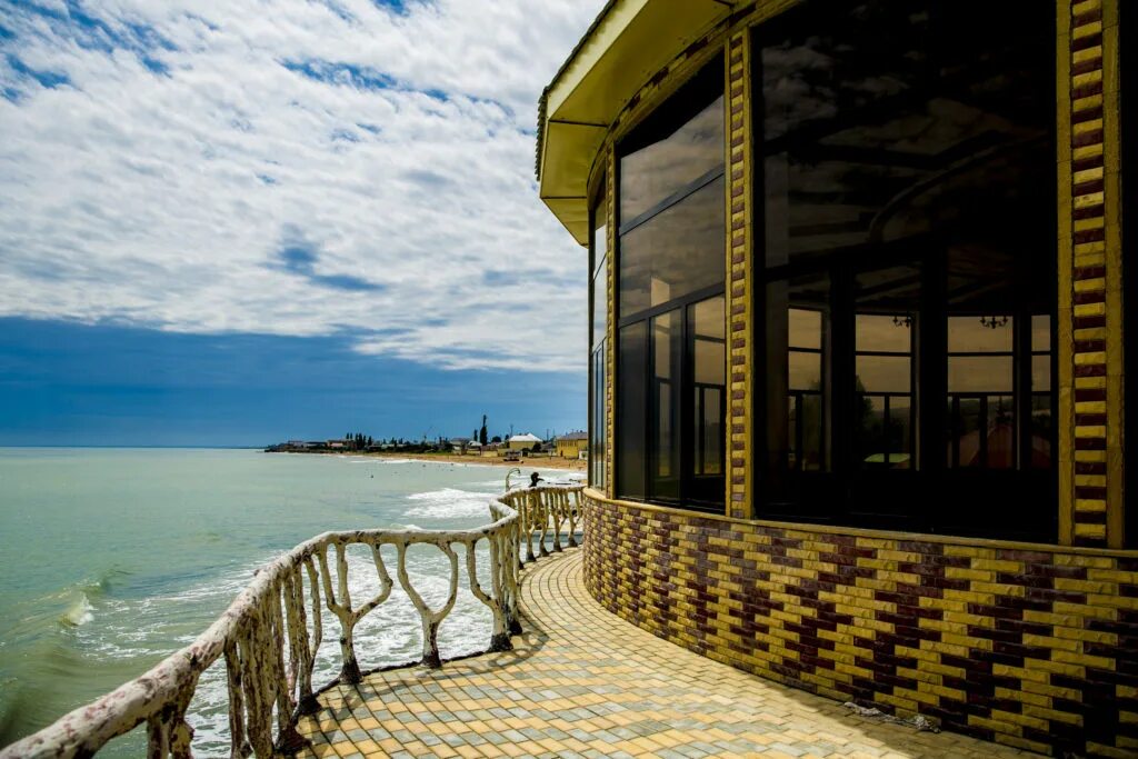 Каспийское море дербент гостиница. Океан дербент. Гостиница океан дербент. Гостиница океан дербент. "океан", отель 3 дагестан.