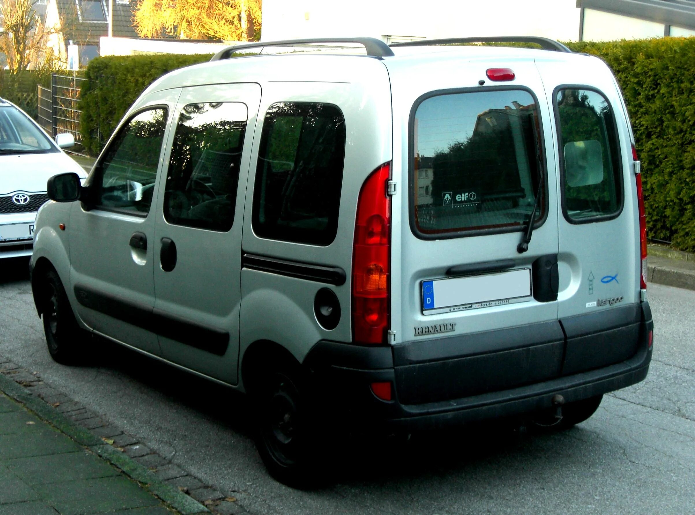 Купить рено кангу москве. Renault Kangoo 1997. Рено Кангу 2003. Рено Кангу 2008. Renault Kangoo 2005.