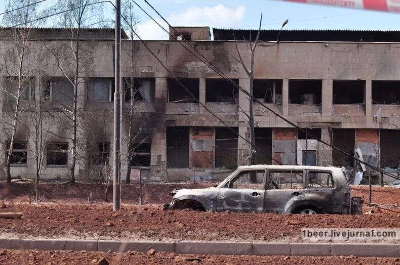 Взрыв газа на Озерной 2009. Взрыв газопровода в Москве 2009. Взрыв газопровода в Москве на Мичуринском 2009. Взрыв газа Мичуринский.