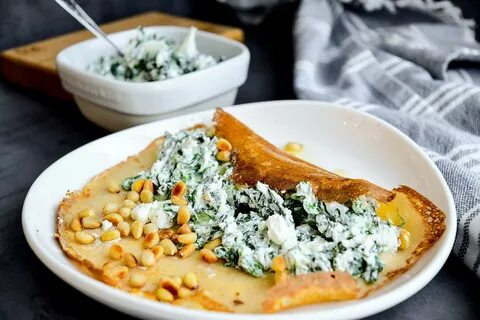 7 рецептов блинов с разными начинками для вашего вдохновения - СделаемВкусно.ру