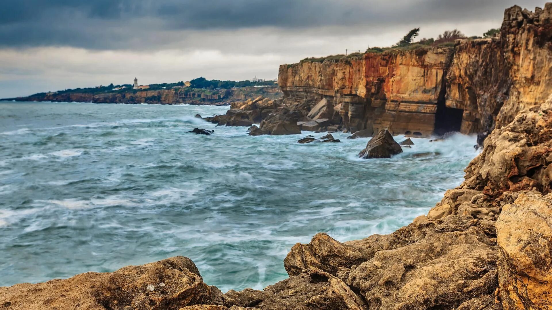 Море скалы. Скалистый берег. Море волны скалы. Скалистый берег фото. D coast