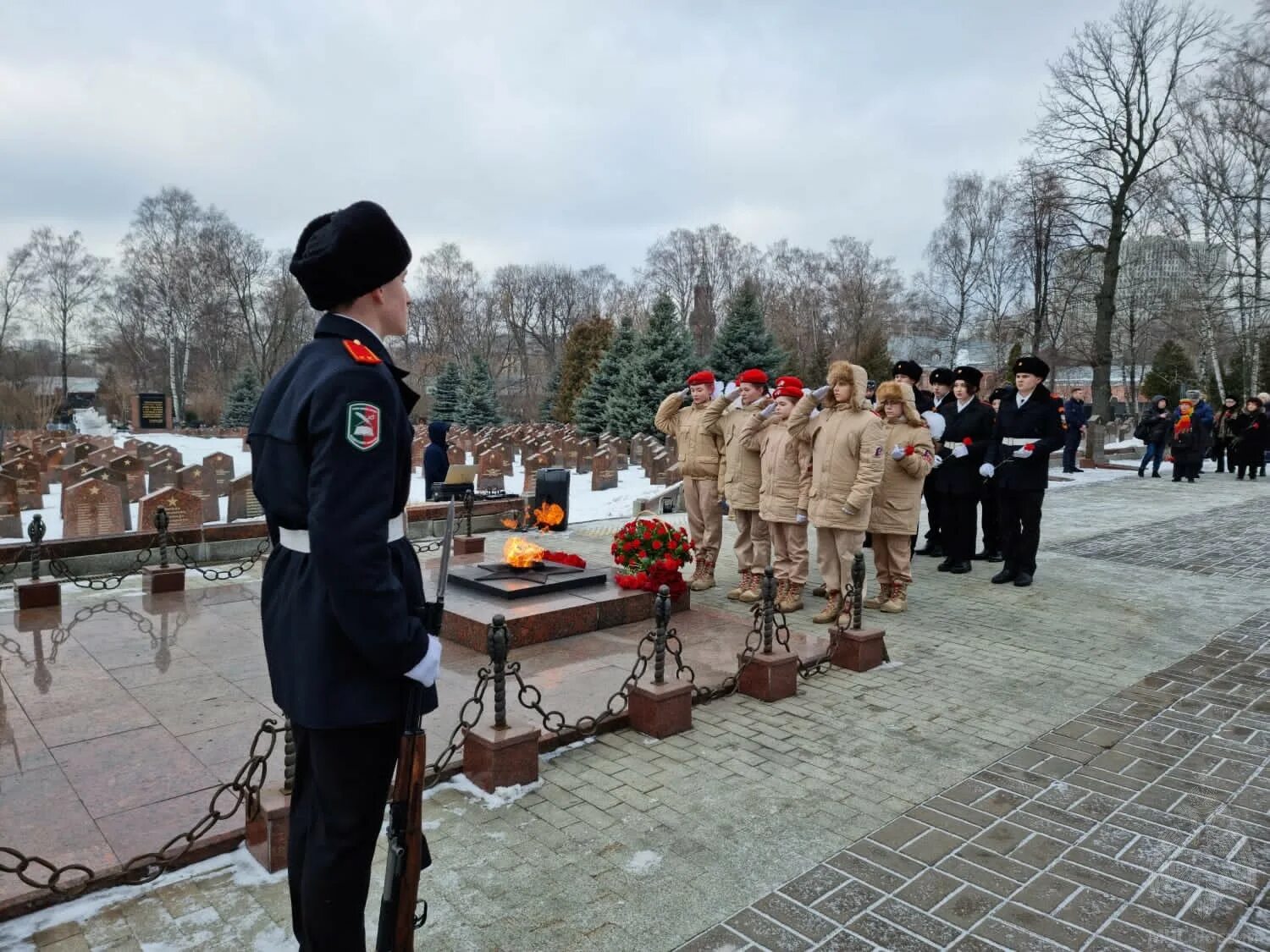 Последний день славы. Военный подвиг. Дни военной славы в России. Воинская Слава России. Военные МЧС.