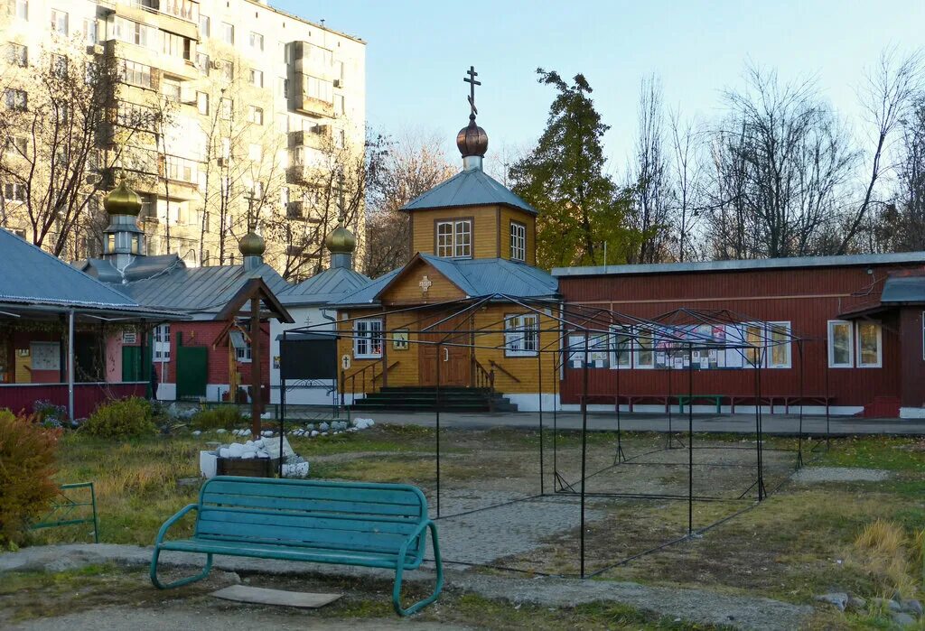Церковь Святого Серафима Саровского и Собора Курских Святых