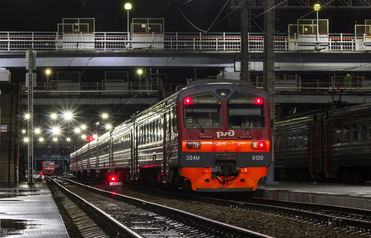 Есть ли поезд новосибирск. Эд4м Новосибирск. Эд4м электропоезд электропоезд. Эд4м 0120. Эд4м TRAINPIX.