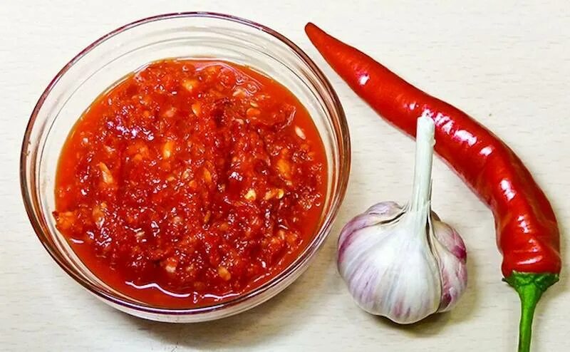 Чили что делать. Мексиканский чили кон карне. Перец горький чили. Перец пиноккио острый. Острый перец капсаицин.