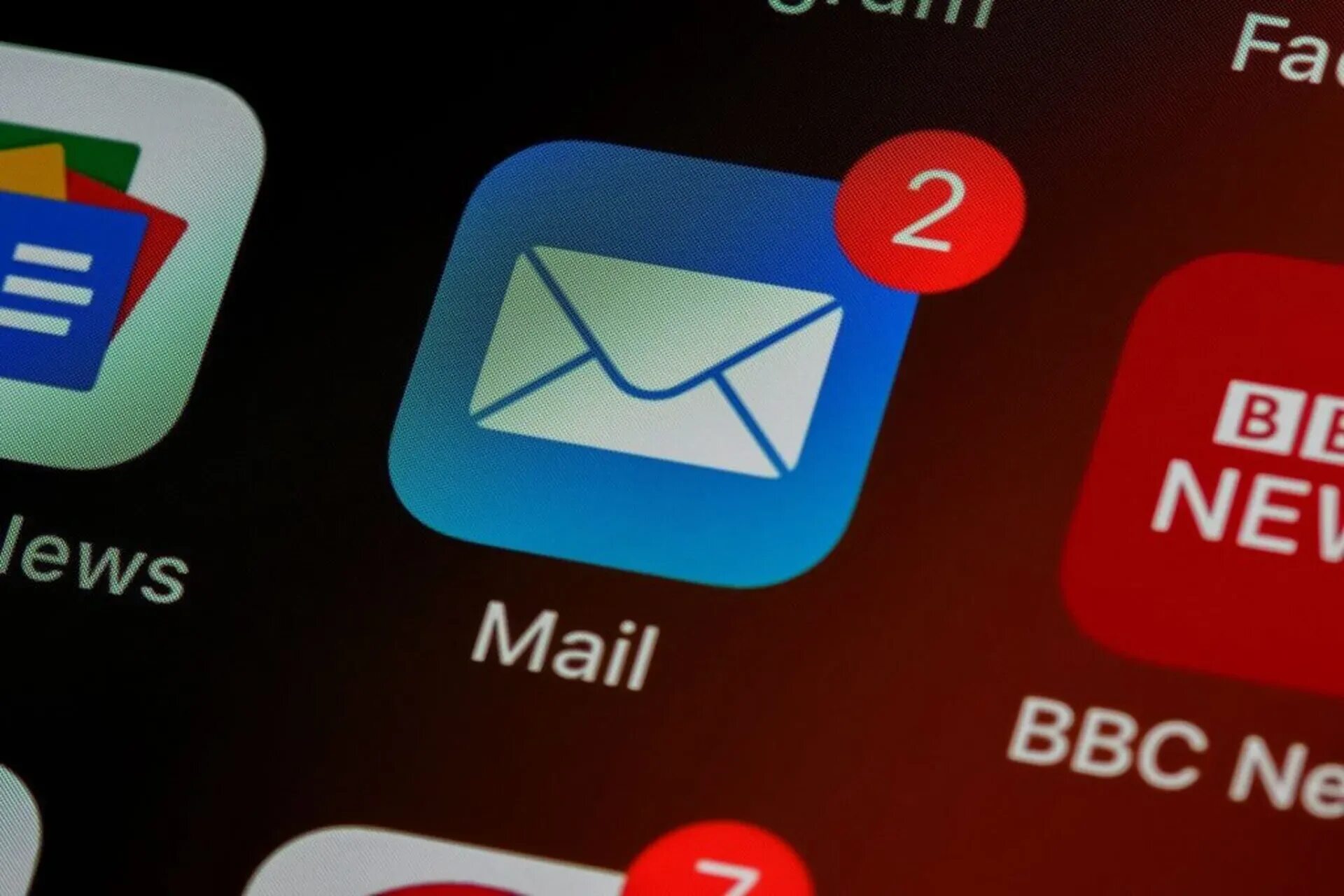 Mail ways. E-mail маркетинг. Приложение x email. Почта IOS 16. Преимущества емейл.