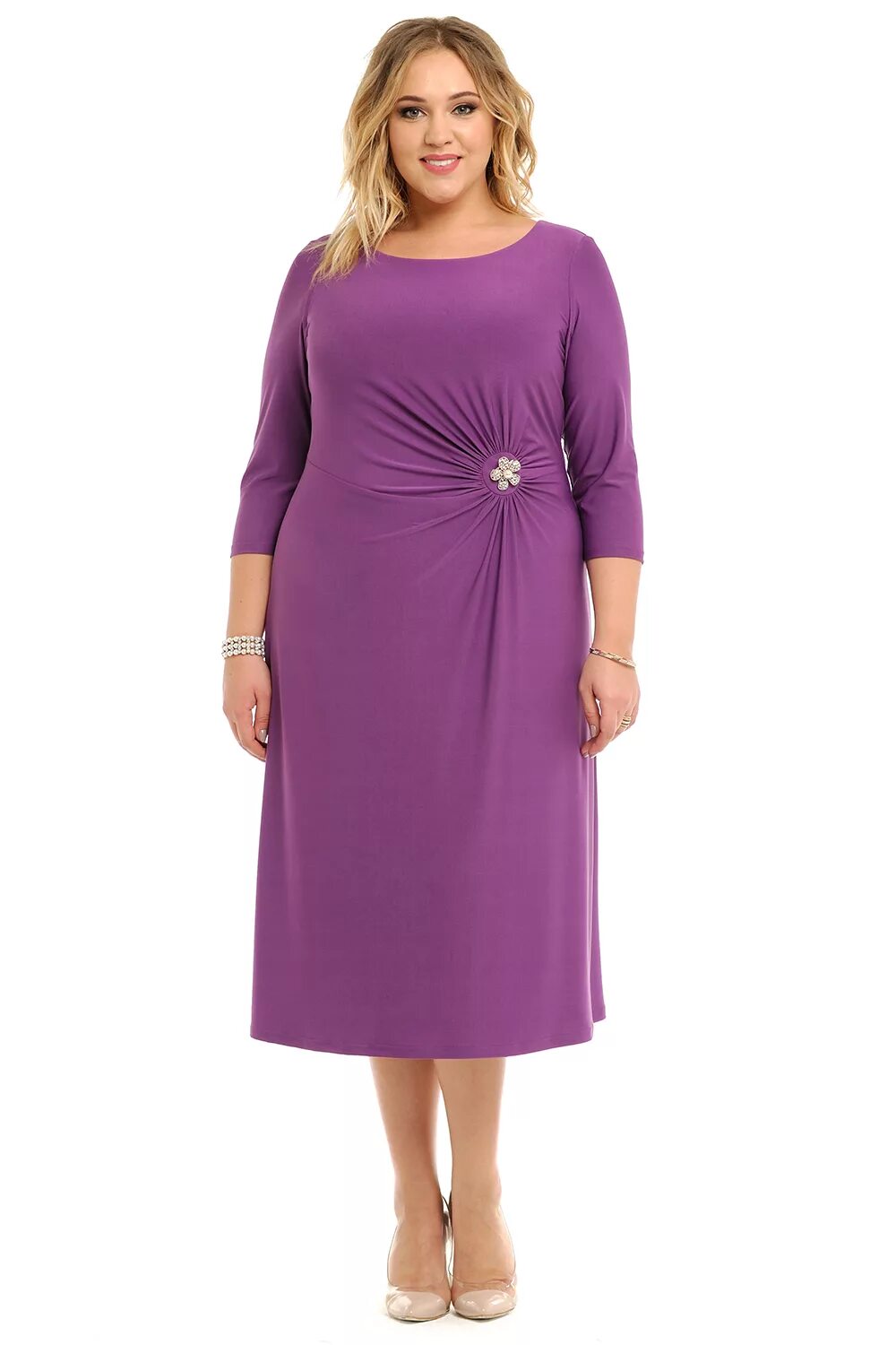 Вайлдберриз большие размеры. Нарядные платья для женщин. Сиреневое платье для полных женщин. Фиолетовое платье для полных. Фиолетовое платье для полных женщин.