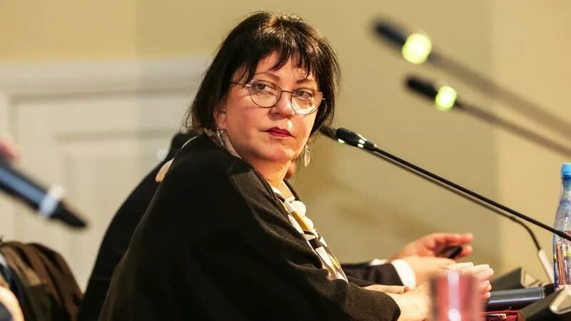Татьяна толстая биография личная жизнь Льва Николаевича хочется поставить в угол": Татьяна Толстая об изменах русских