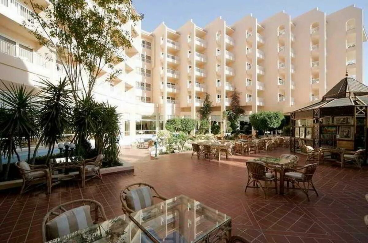 Marriott hurghada 5. Отель Хургада Марриотт Бич Резорт. Hurghada Marriott Beach Resort 5 Хургада. Марриотт Хургада 5. Hurghada Marriott Red Sea Resort 5*.