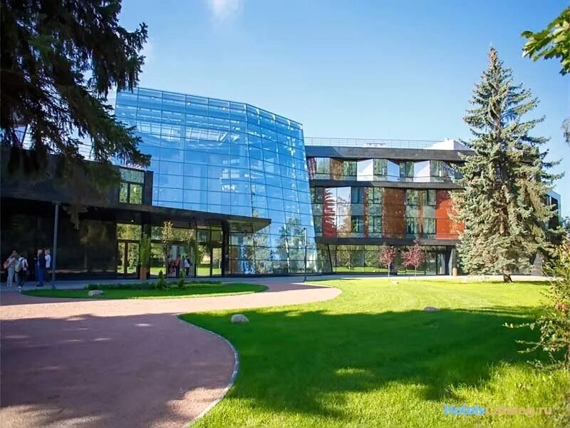 Рюхина 9 parklane. Parklane крестовский остров. Парклайн крестовский остров. Парк лейн отель санкт-петербург. Отель parklane resort spa санкт-петербург.