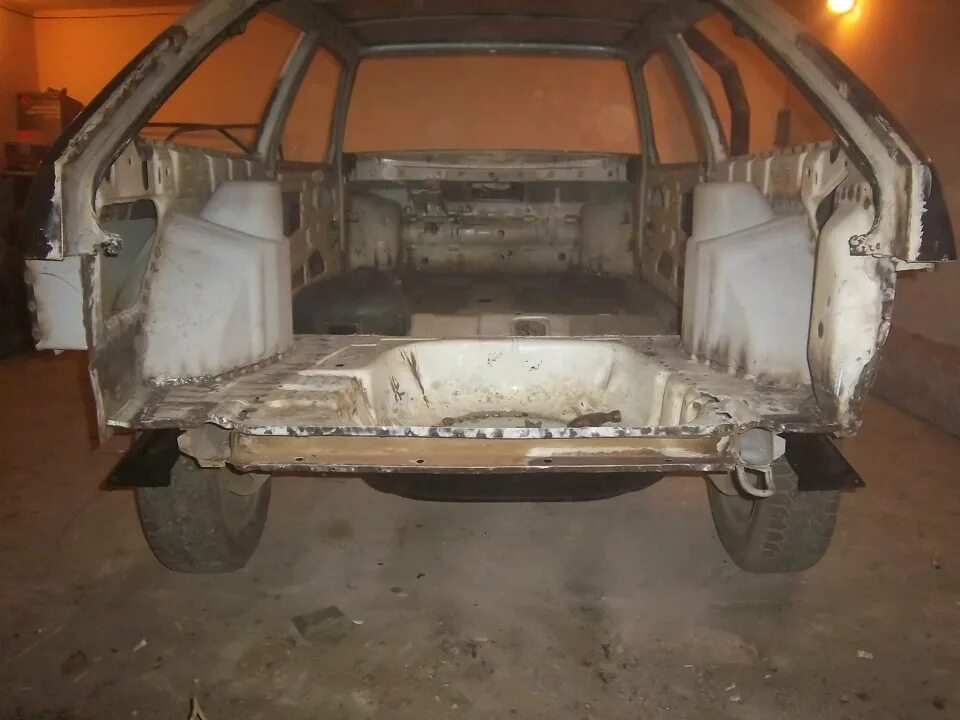 Ваз 2115 задняя панель кузова. Кузов ваз 2115 панель задка. 1306513 1217427 задняя панель. Панель задка ваз 2109. Задняя панель замена.