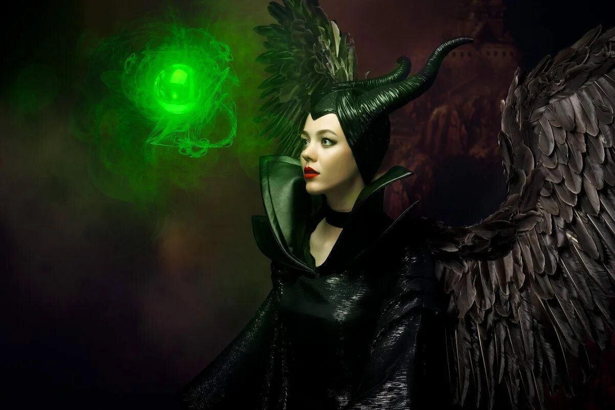 Малефисента 2 реклама. Malificenta. Малефисента 1. Малефисента Эстетика. Maleficent 2.