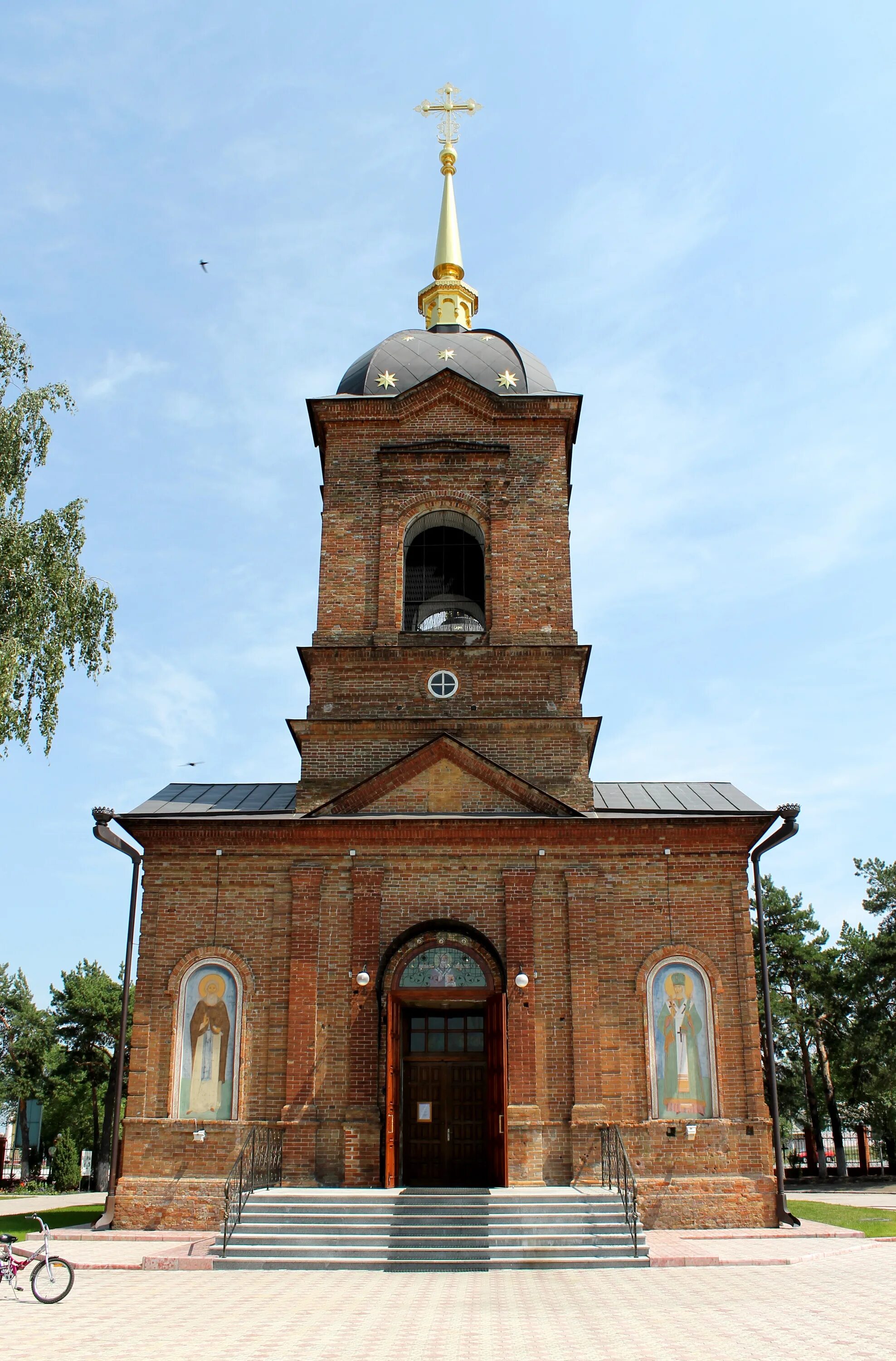 Незнамово старый оскол. Храм в незнамово старый оскол. Село незнамово белгородская область. Работа незнамово. Храм в незнамово старый оскол.