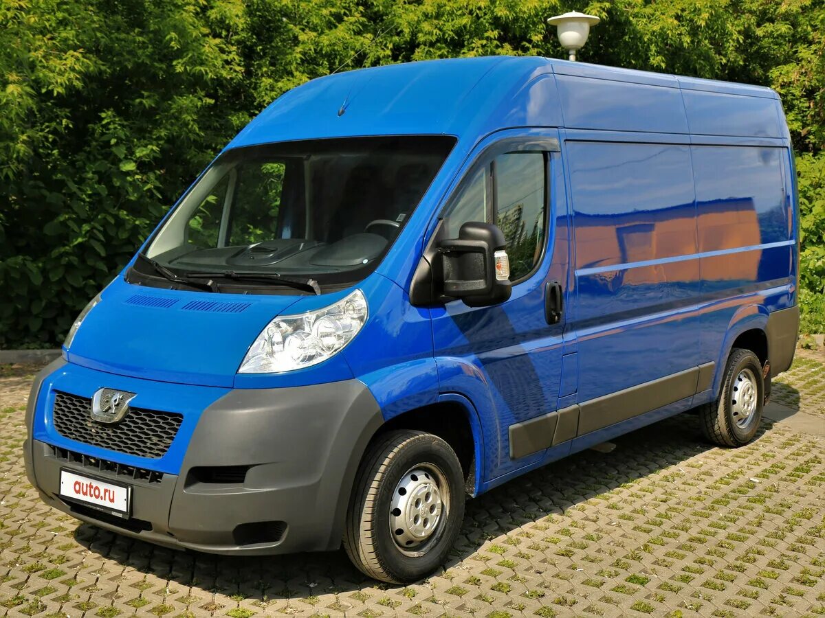 Боксер грузоподъемность. Peugeot Boxer фургон. Peugeot Boxer 2. Пежо боксер 2013. Peugeot Boxer 2021.