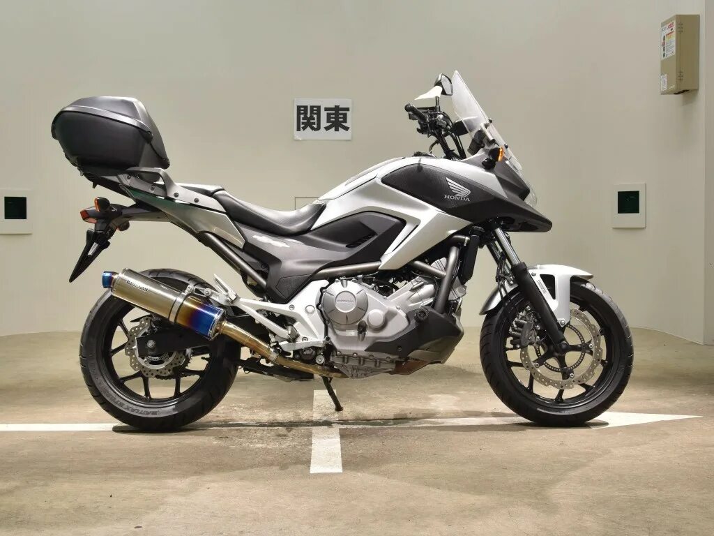 Мотоцикл хонда 700. Honda nc700x. Honda nc700x ABS. Мотоцикл Хонда nc700x. Honda nc700s 2014.