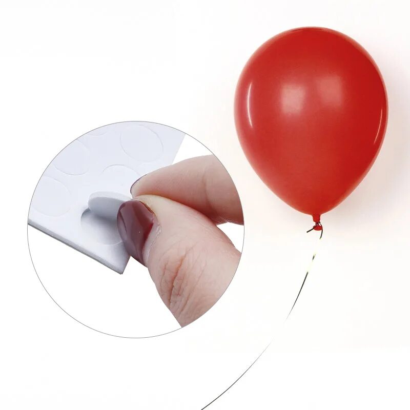 Украшение воздушные шары без гелия. Клеящиеся шарики. Клеевые точки для воздушных шаров. Шары без гелия украшение. Воздушные шарики приклеить на стену.