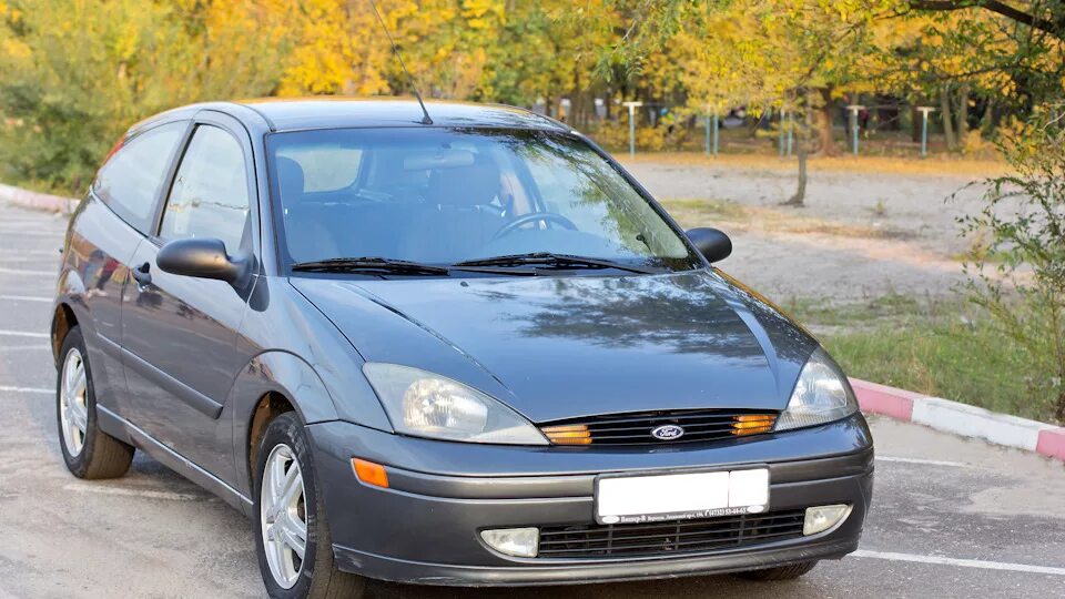 Форд фокус 2003 купить. Ford Focus 2003. Ford Focus Hatchback 2003. Форд фокус 2003 года хэтчбек. Форд фокус 1 хэтчбек 2003.