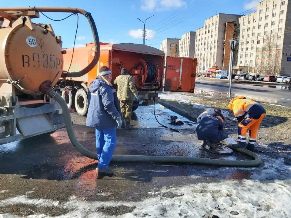 Сайт водоканала великий новгород. МУП Новгородский Водоканал Великий Новгород. Водоканал Новгородского района. МУП Новгородский Водоканал Великий Новгород Золотарев. Городское хозяйство Великий Новгород.