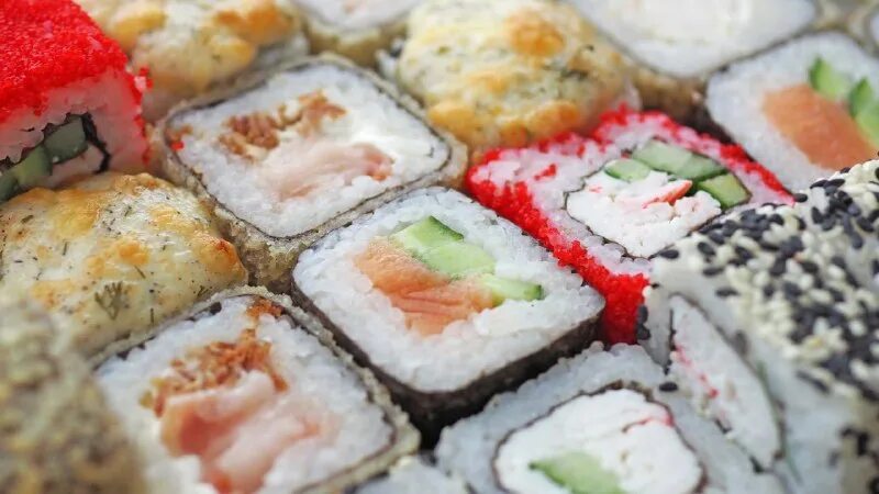 найди отличия суши. головоломка суши. суши найди. суши загадка. найди отличия роллы.