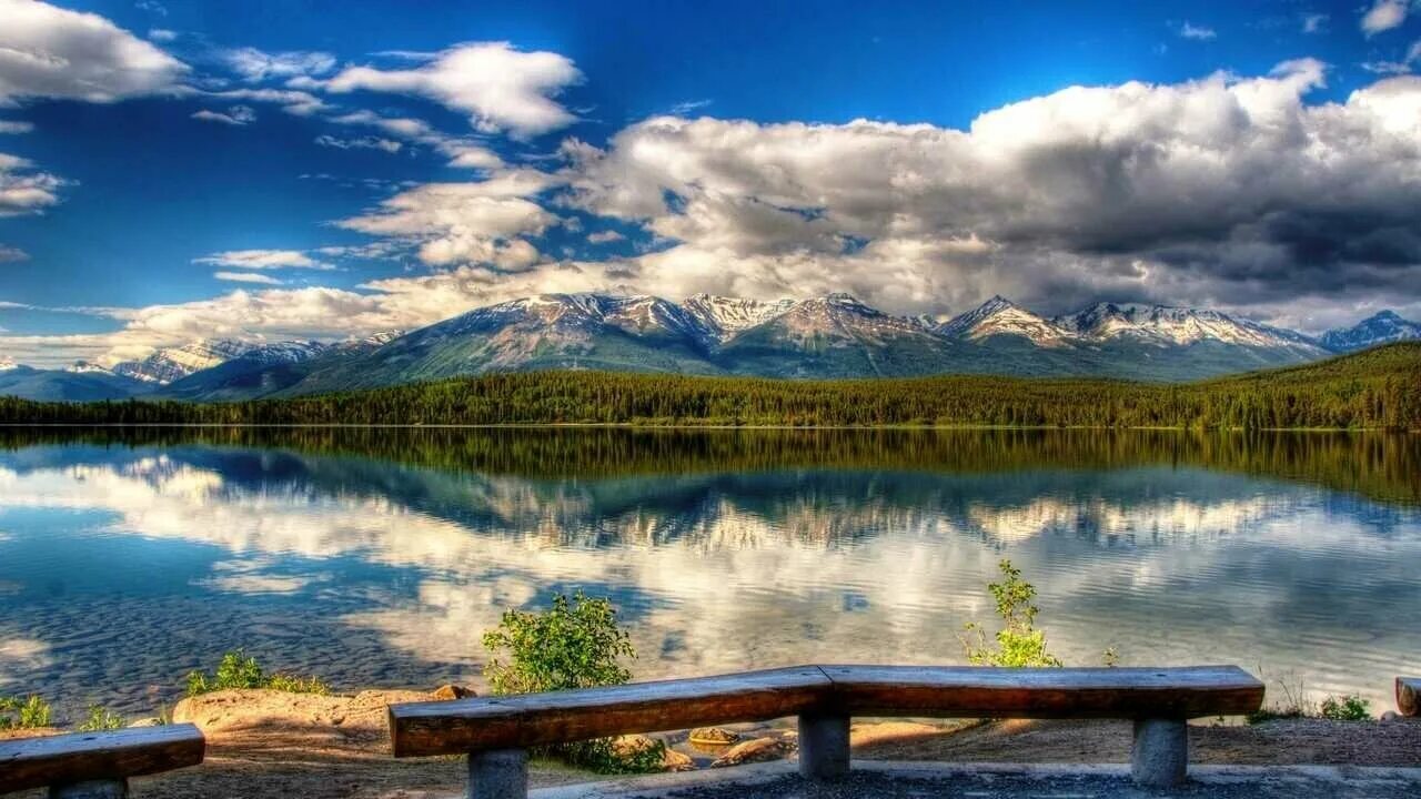 #boat, #mountains, #lake, #water, #horizon 3840x2400 Wallpaper: q6emr7 - wallhav