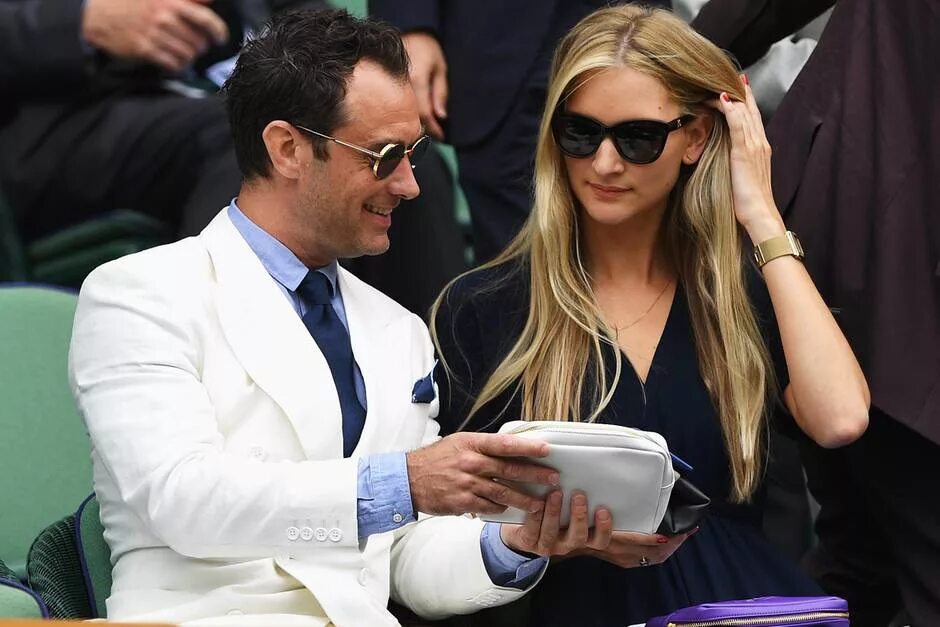 So stylisch sind Jude Law & Phillipa im kalten NYC unterwegs