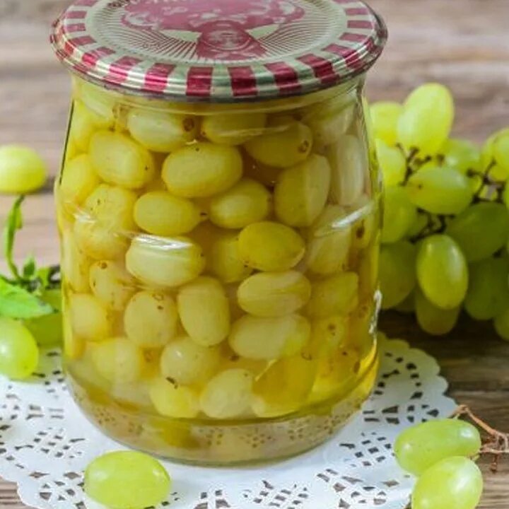 Виноград как маслины рецепт на зиму. Консервированный виноград. маринованный виноград. виноград в сиропе. консервирование винограда.