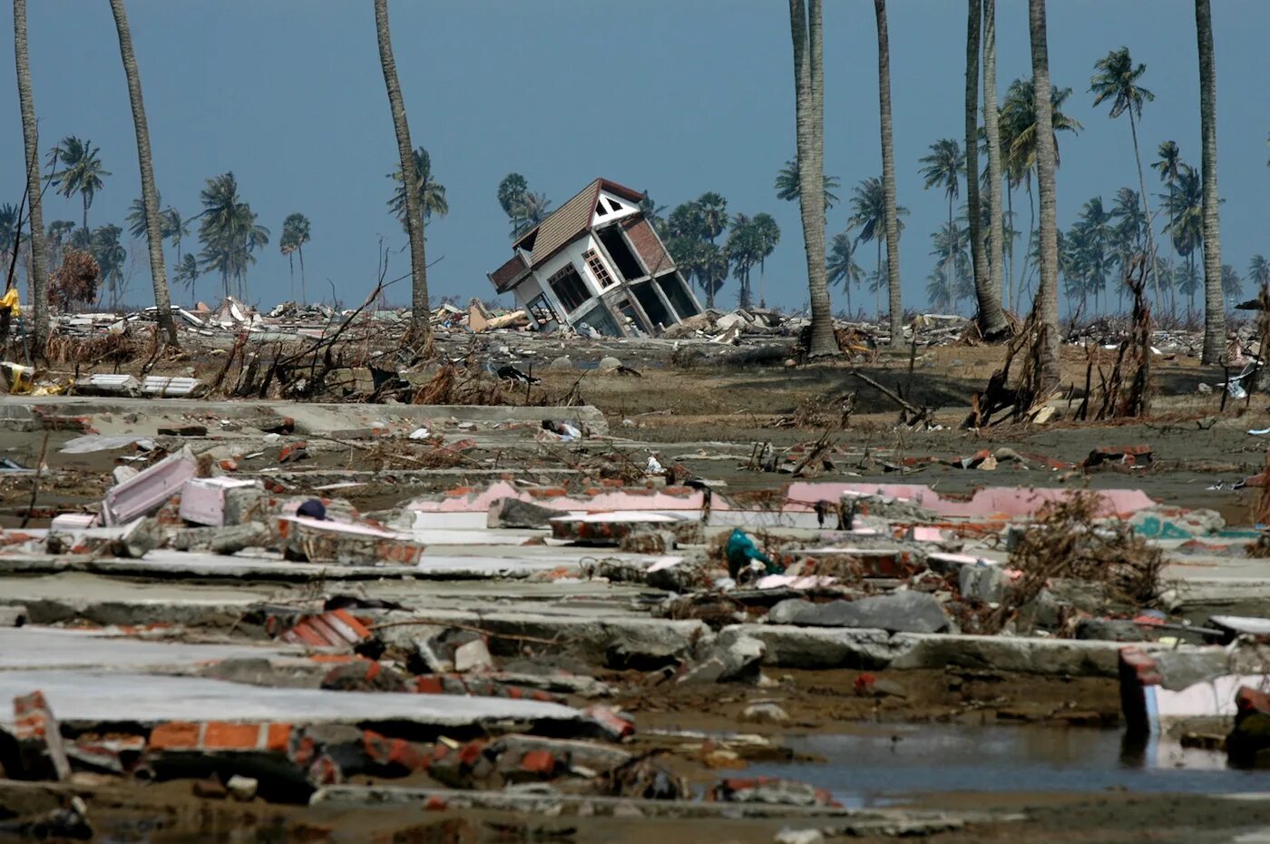 Суматра ЦУНАМИ 2004. Остров Суматра ЦУНАМИ 2004. Землетрясение Суматра 2004. Natural disasters tsunami