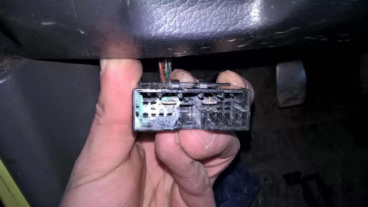 Не заводится дэу матиз 0.8 причины. Разъем с206 матиз. матиз разъем c101. дэу матиз разъем диагностики. матиз разъем c202.
