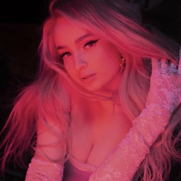 Kim petras 2019. Kim petras demons. Kim petras. Kim petras they wanna. Kim petras.