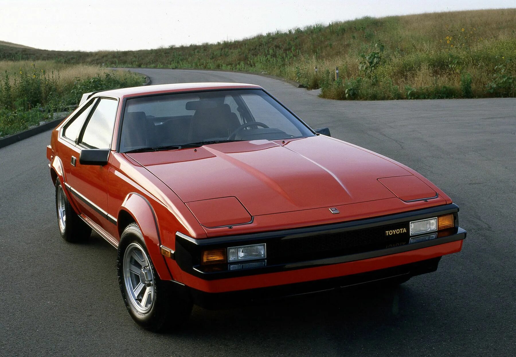 Toyota cressida 1982. Toyota corolla 1982. Corolla 1982. Тойота креста 1982 года. Тойота 1982 года.