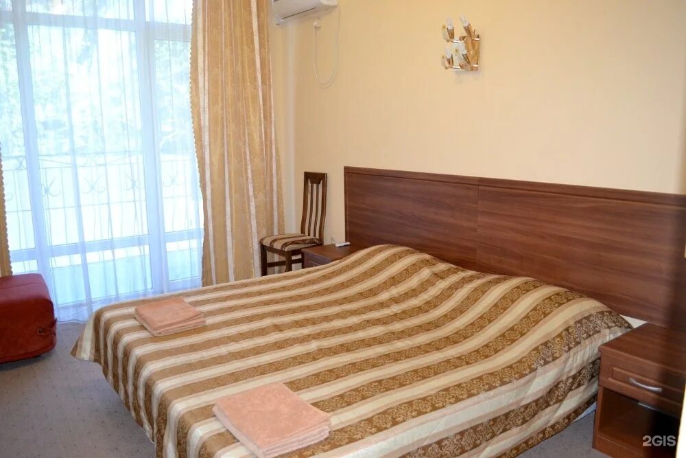 Ул ленина 282. М отель 2 Адлер. Адлер Ленина 282/25. M-Hotel Адлер. М отель Сочи.